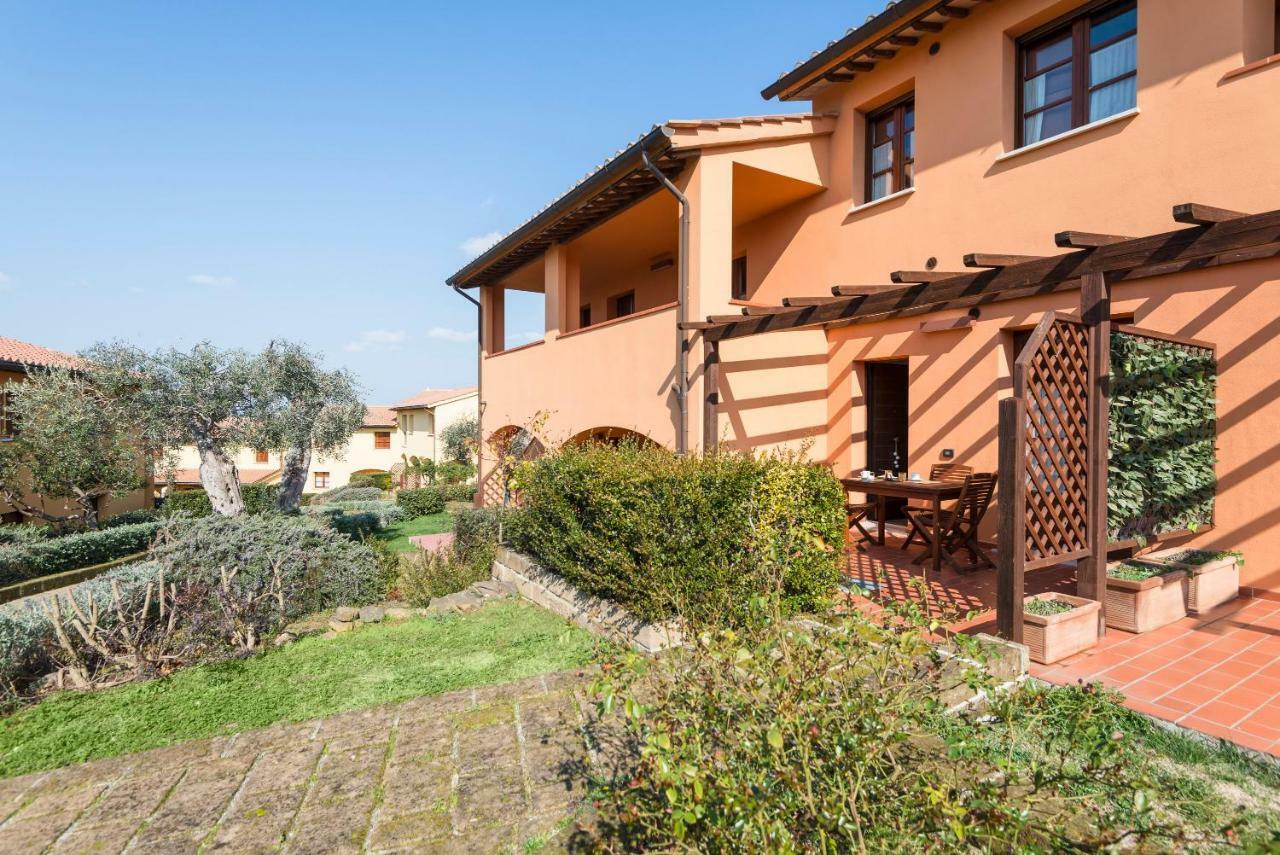 Romantic & Charming Apartment Скарлино Экстерьер фото